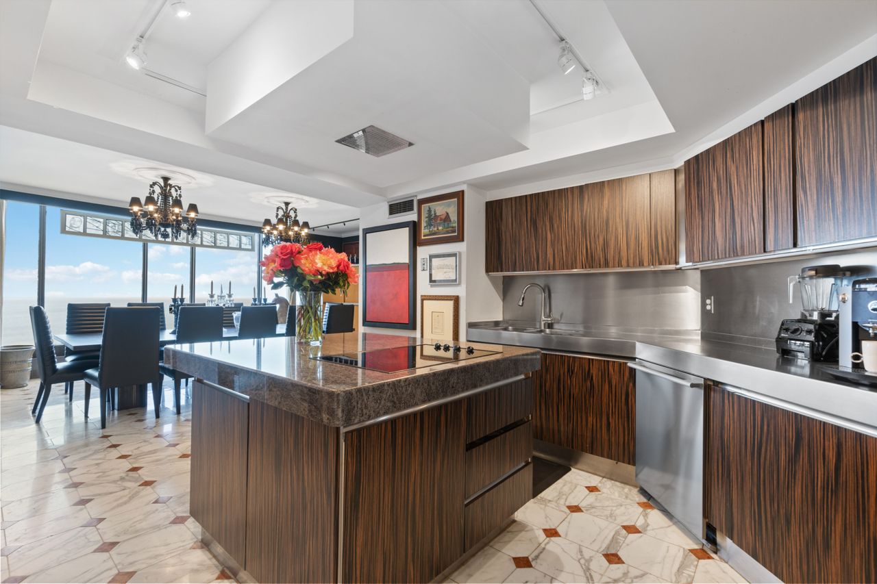 Bachir Condo - Interior