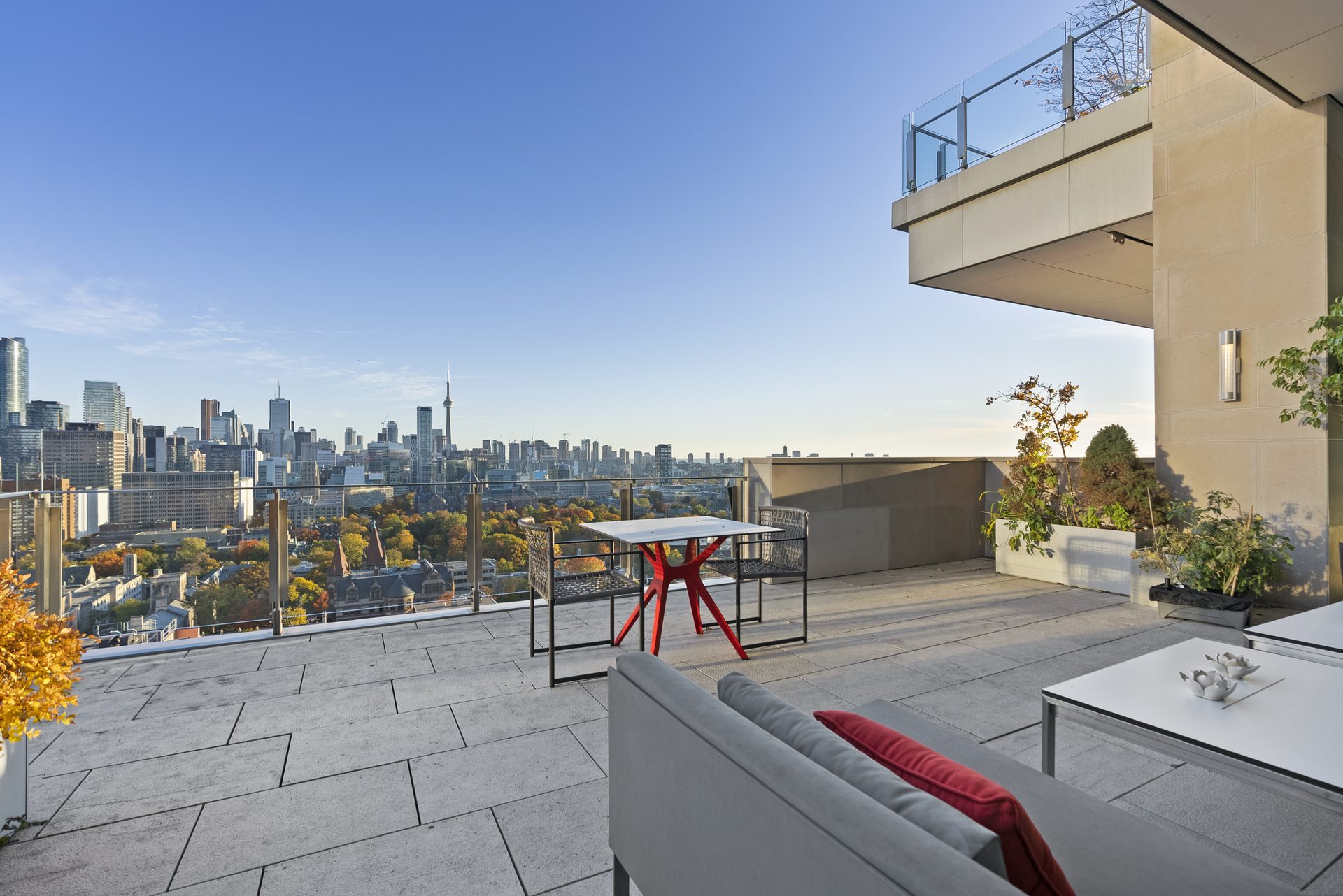 155 Cumberland - Terrace
